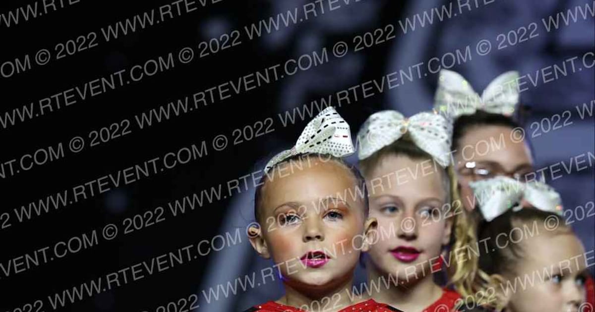 FAME All Stars - Midlo Supergirls · The US Finals Virginia Beach fixed
