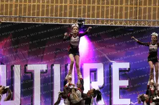 Hillstars Lightning