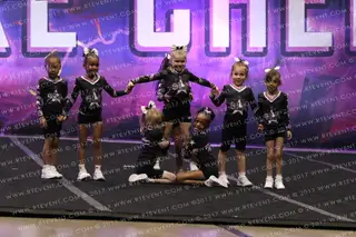 Cheer London Allstarz Hope