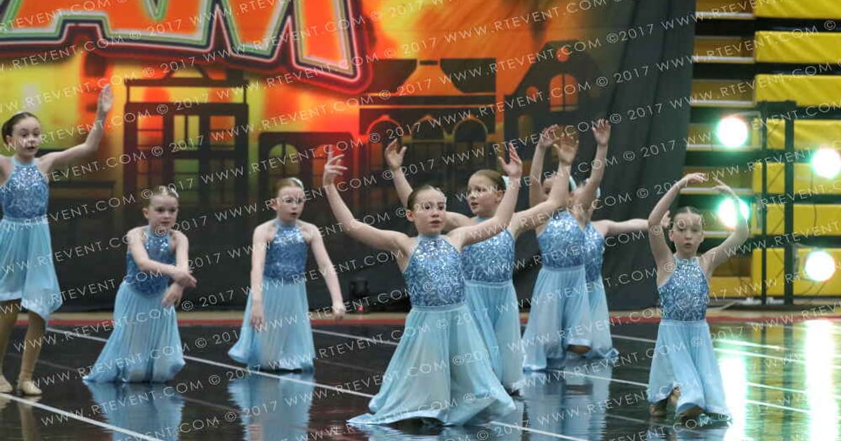 MCR DANCE  and CHEER ACADEMY Honey Beez · FC Amsterdam
