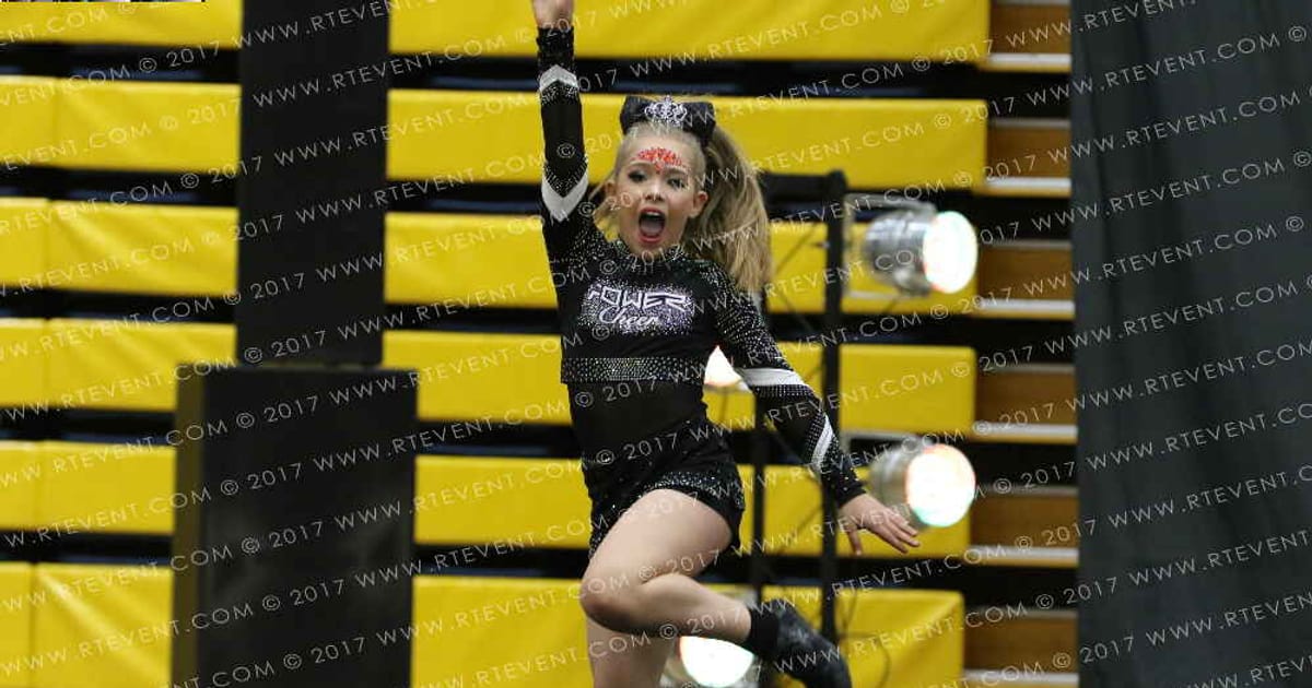 Power Cheer Ava Hagger · FC Amsterdam