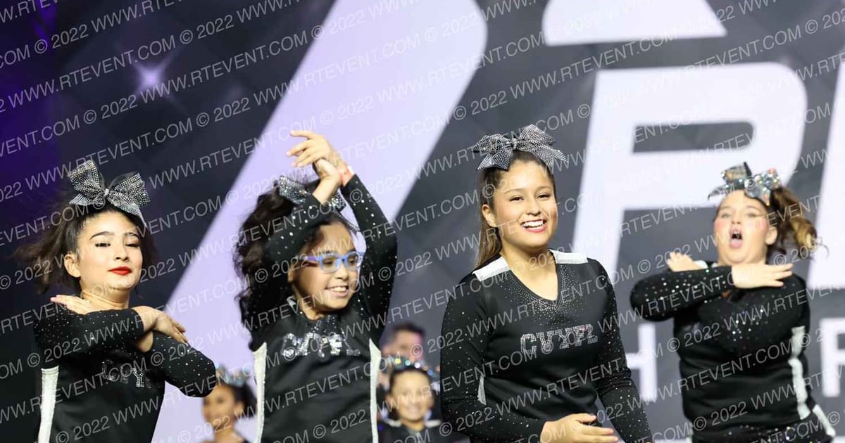 CENTRAL VALLEY YOUTH CHEER · The Pinnacle Cheerleading Championship