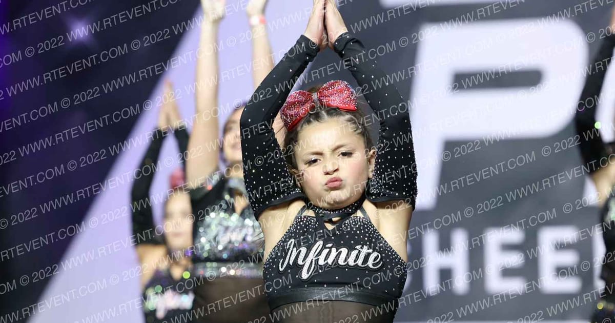 INFINITE REINAS · The Pinnacle Cheerleading Championship