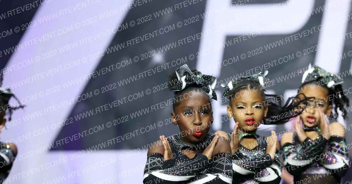 BLING ATHLETICS MINI BLING · The Pinnacle Cheerleading Championship