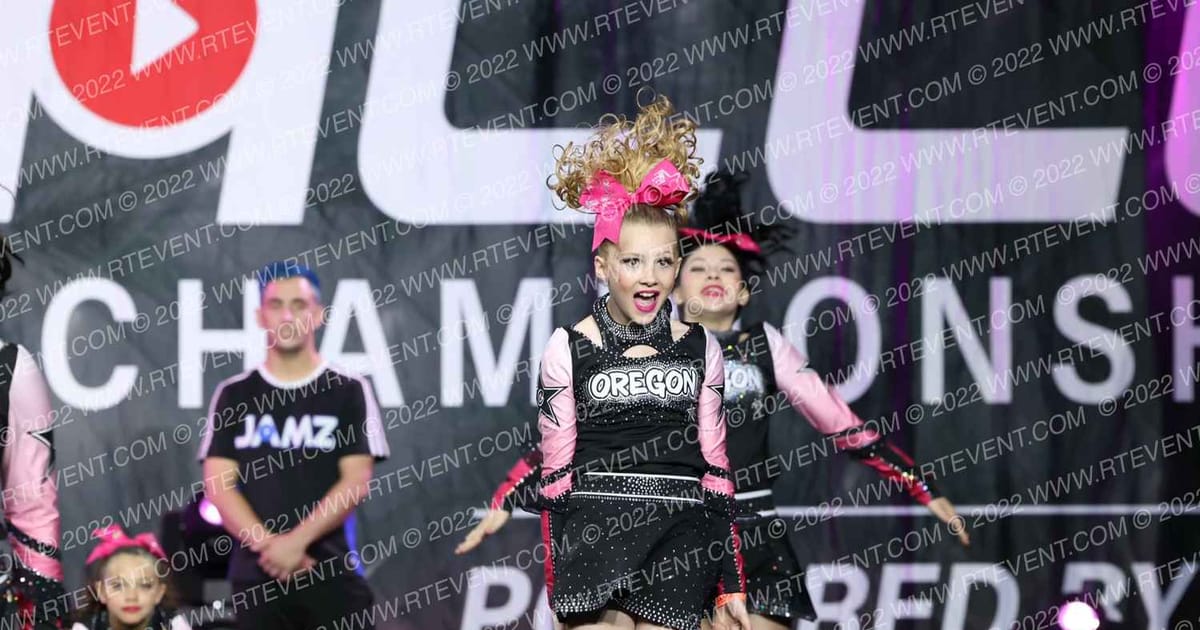 CENTRAL OREGON ELITE BLACK ICE · The Pinnacle Cheerleading Championship