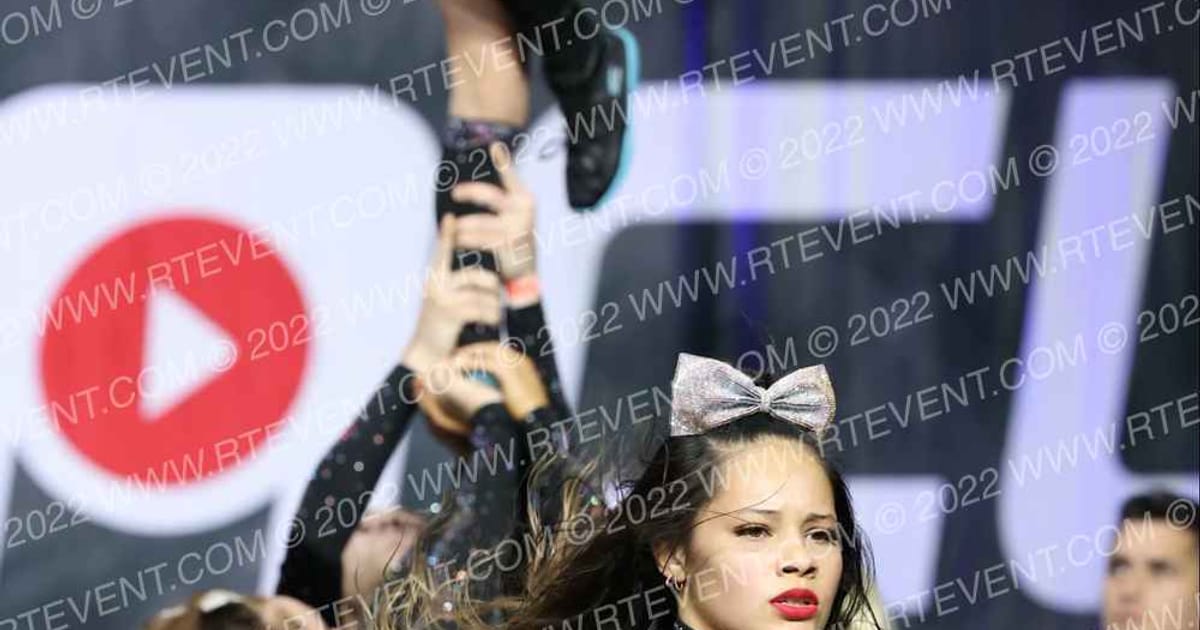 SIERRA VISTA ELITE SMOKE · The Pinnacle Cheerleading Championship