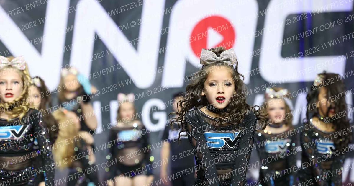 SIERRA VISTA ELITE BLAZE · The Pinnacle Cheerleading Championship