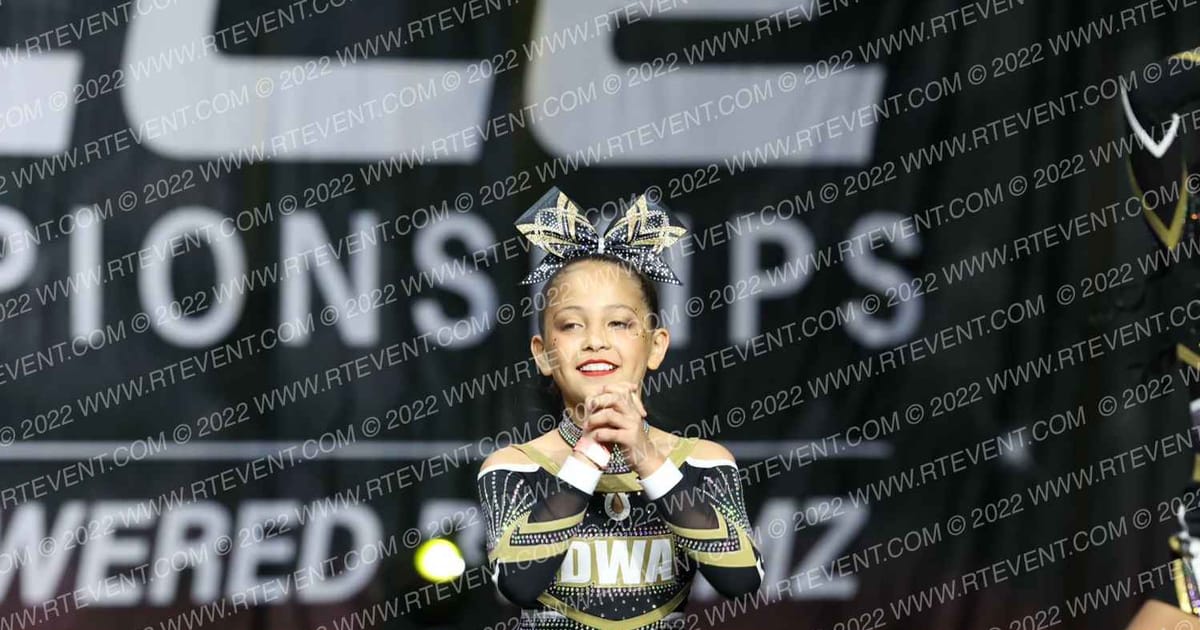 DESERT WARRIORS WILD THINGS · The Pinnacle Cheerleading Championship