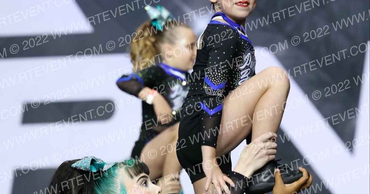 PACIFIC BEACH ALLSTARS HIGH DESERT GLAMOUR · The Pinnacle Cheerleading Championship