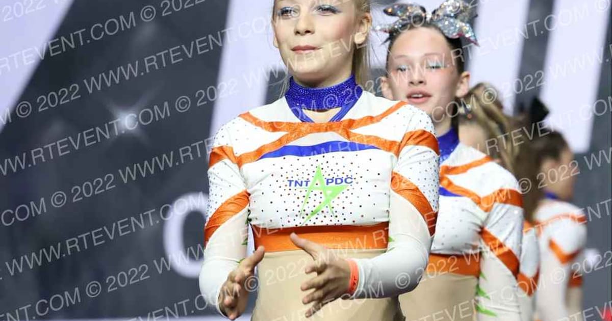 TNT LADY VIPERS · The Pinnacle Cheerleading Championship