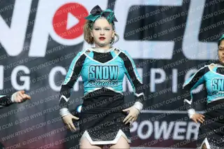 TAHOE ELITE CHEER SNOWBUNNIES