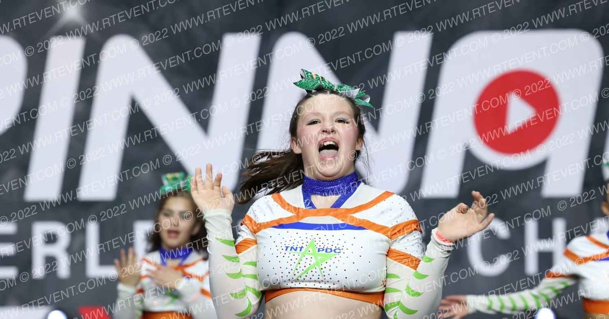 TNT NITRO · The Pinnacle Cheerleading Championship