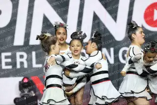 EMINENCE ATHLETICS ASTRO DIVAS