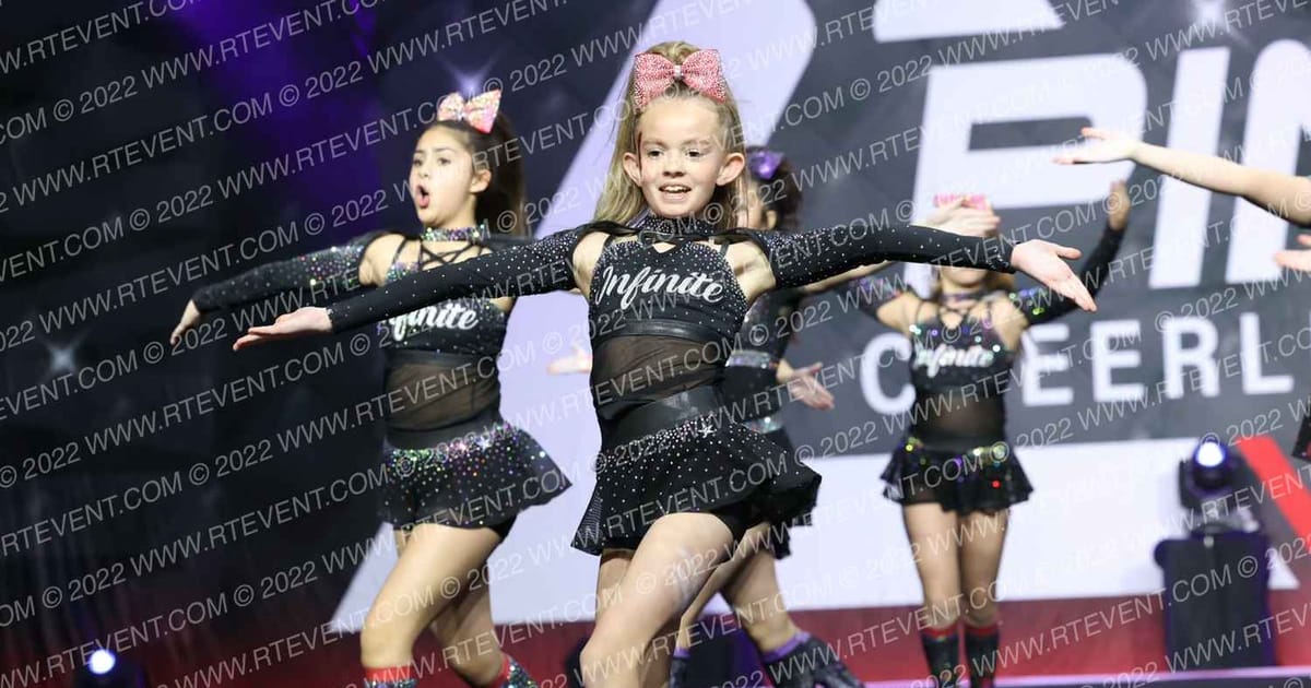 INFINITE REINAS · The Pinnacle Cheerleading Championship