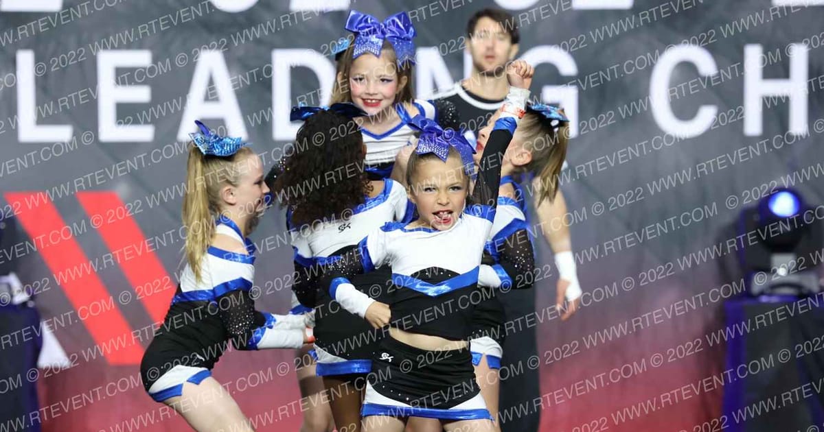 MOUNTAIN LIONS ELITE · The Pinnacle Cheerleading Championship