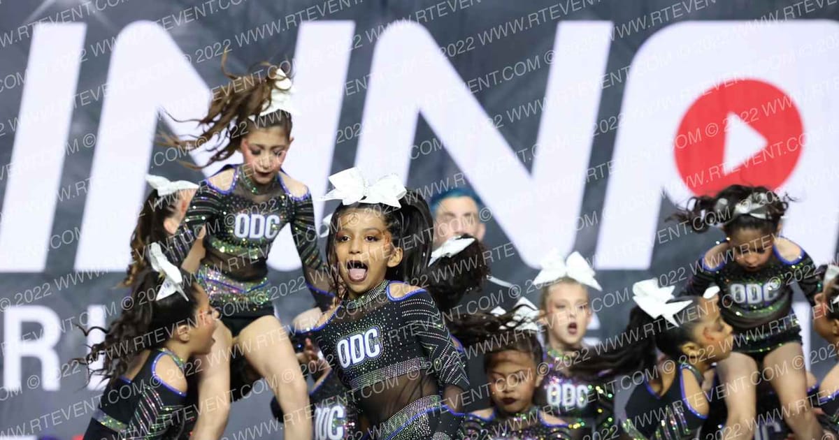 ONE DREAM MISS CLIQUE · The Pinnacle Cheerleading Championship