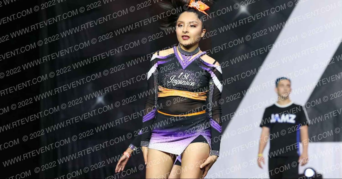 1ST IMPRESSION LIGHTNING QUEENS · The Pinnacle Cheerleading Championship