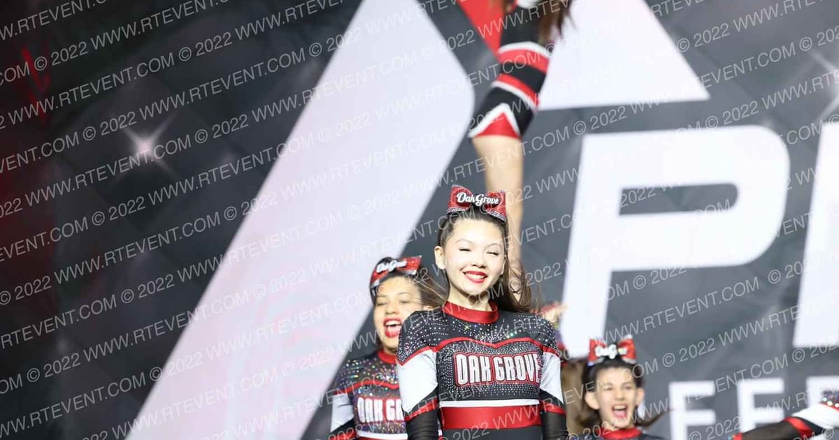 OAK GROVE GENERALS · The Pinnacle Cheerleading Championship