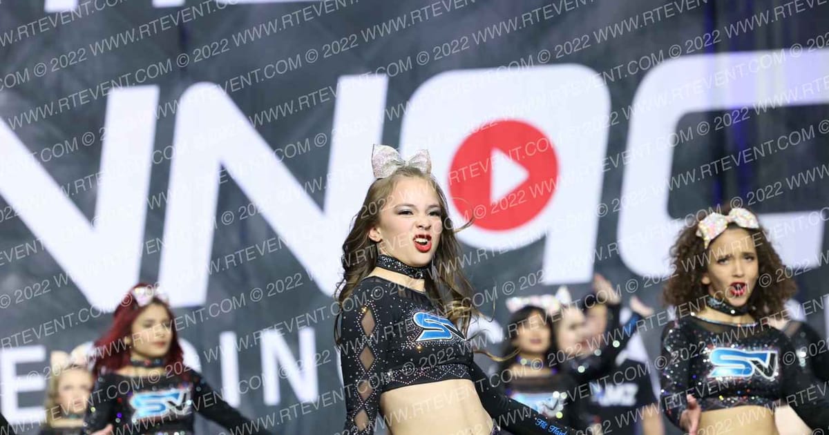 SIERRA VISTA ELITE REIGN · The Pinnacle Cheerleading Championship