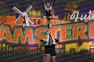 Hikari Cheerleading Glitterbombs