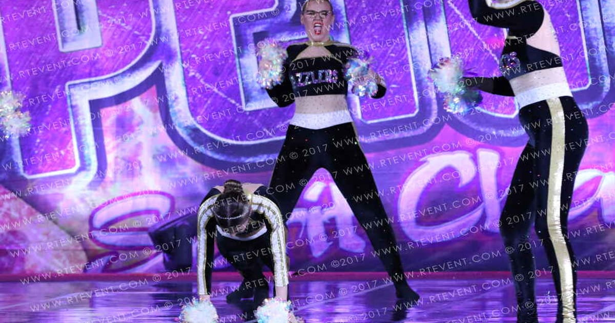 Dazzlers Dance and Cheer Senior Queens · Superhero Spirit Challenge