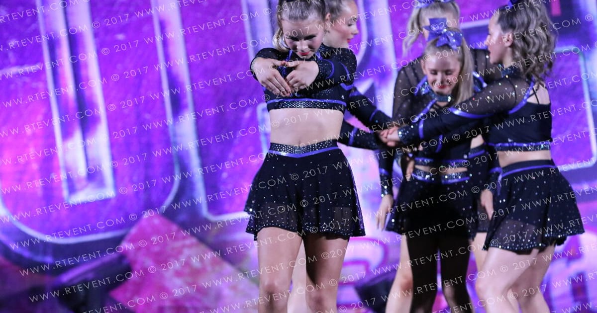 Sapphire Cheer and Dance Sapphire Diamonds · Superhero Spirit Challenge