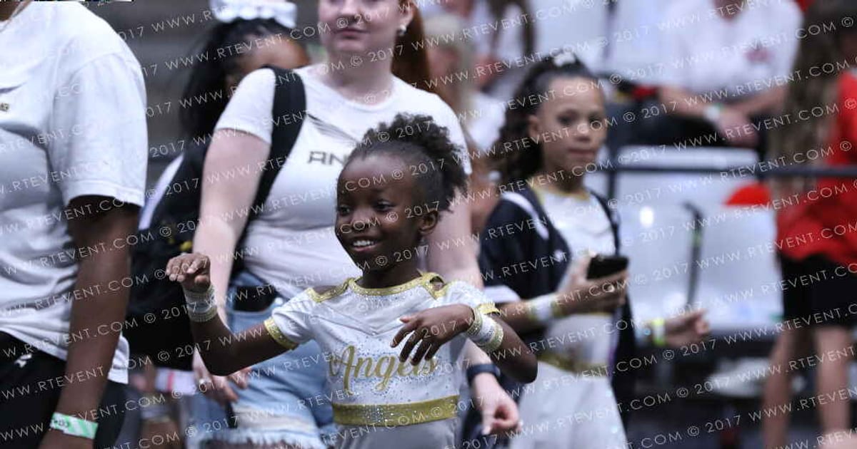 Angels Cheerleading Academy Eden Bourne Moses · FC Barcelona