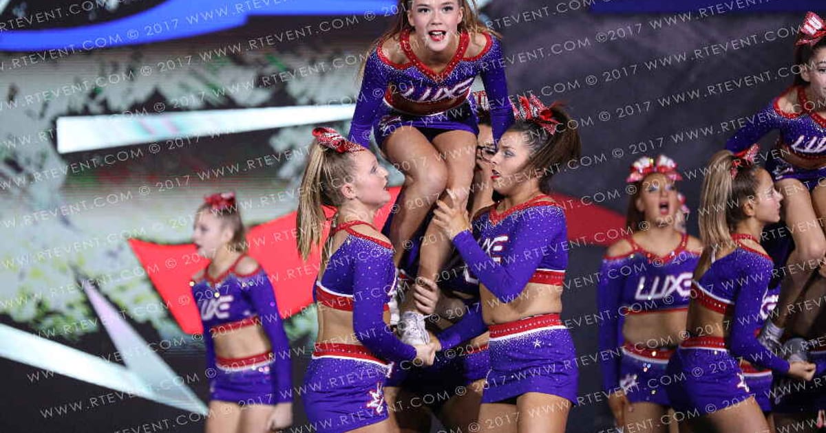 Luxe Cheer Lady Legends · Fort Worth Grand Nationals DI DII