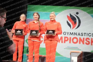 AWARDS WED 12P