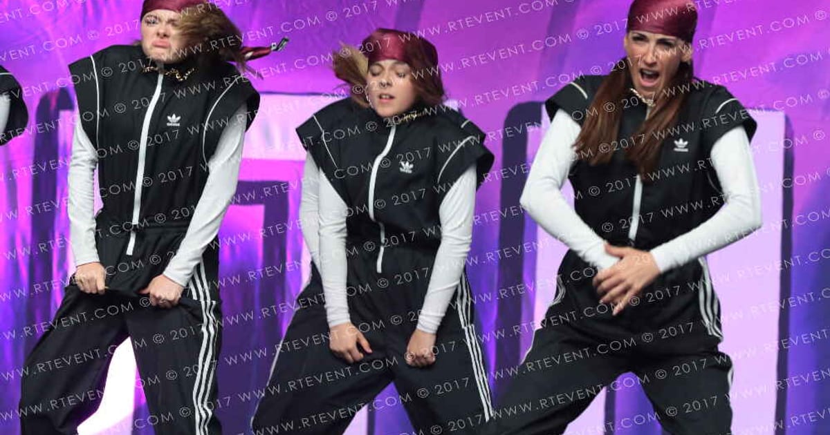 Worlds Bid Team 15 · FC Internationals and Schools out