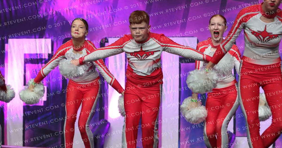 Team Love Cheer PASSION · FC Internationals and Schools out
