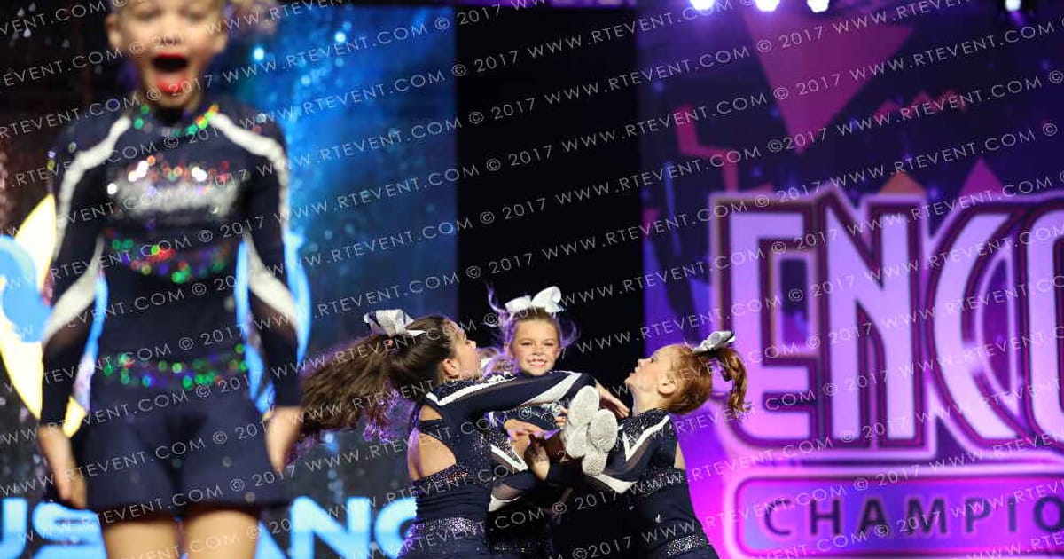 Top Notch Tumble Flare · Encore Grand Nationals