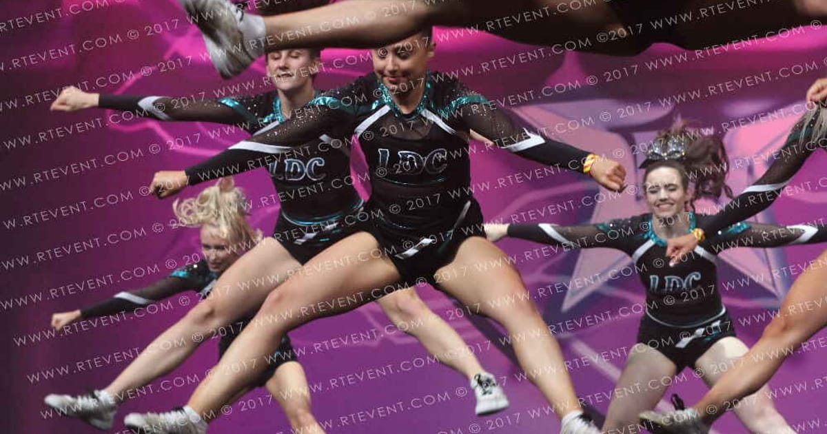 London Dynasty Cheer Royalty · FC Internationals