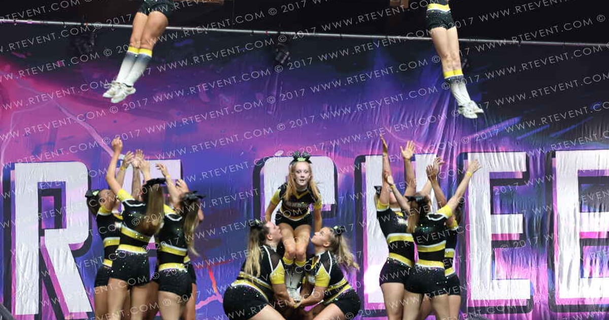 Beas Cheerleading KILLER · FC Internationals