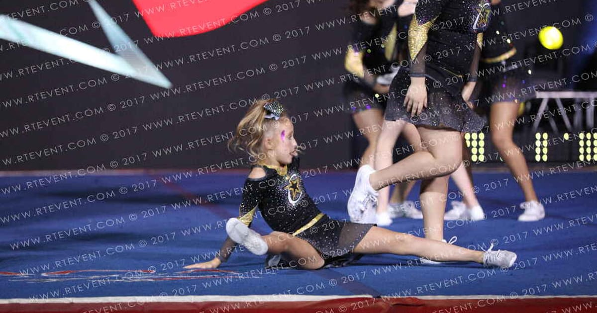 Champion Cheer Supernova · Fort Worth Grand Nationals DI DII