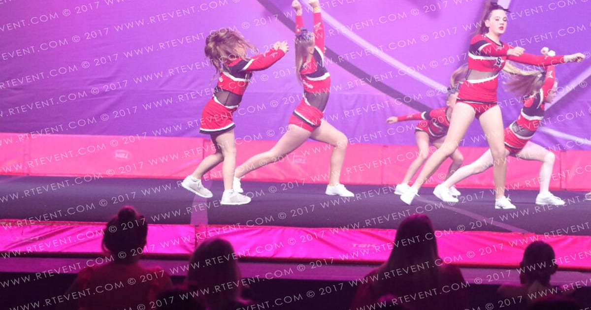 Starlights Cheer   Dance Galaxy · FC Internationals