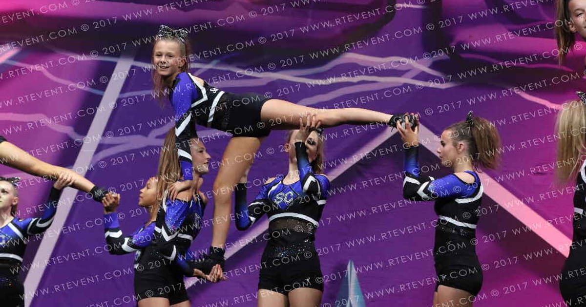 SmartCheer Chrome · FC Internationals