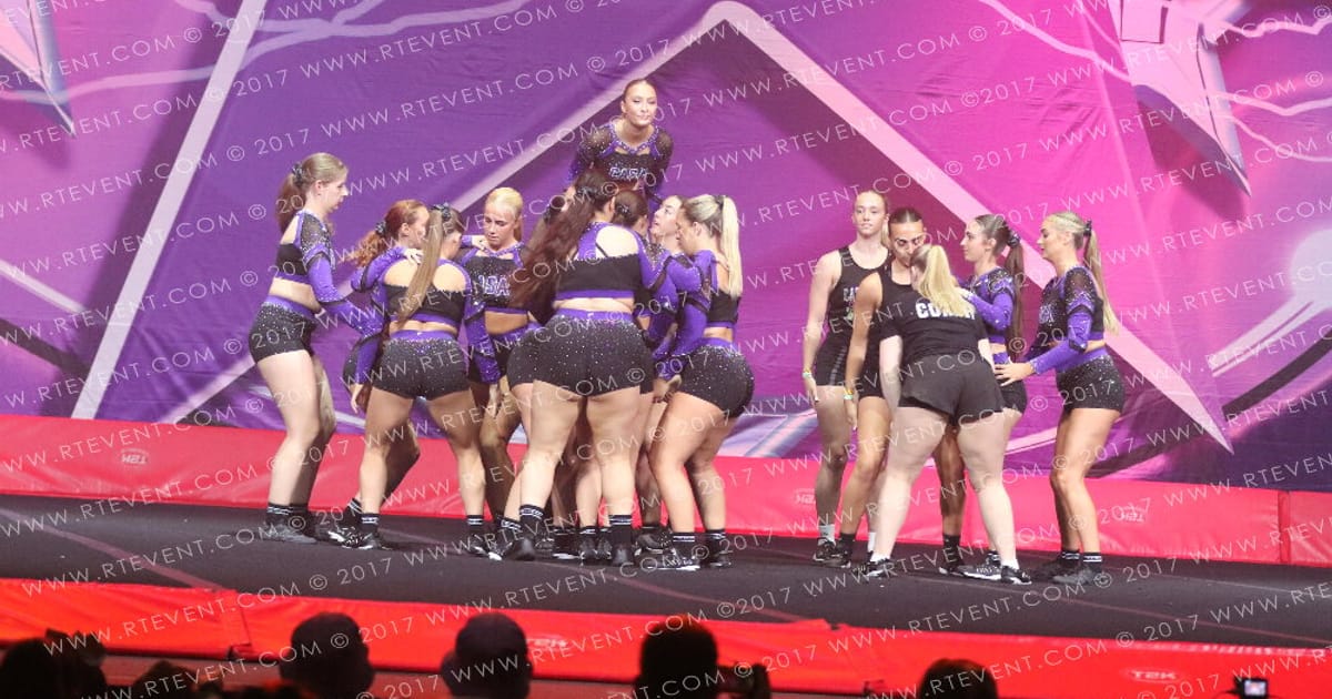 Casablanca Cheer Eclipse · FC Internationals