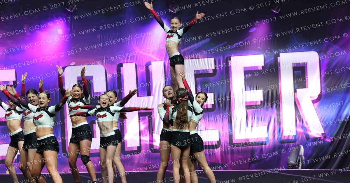 Crush Cheer Blush Girls · FC Internationals