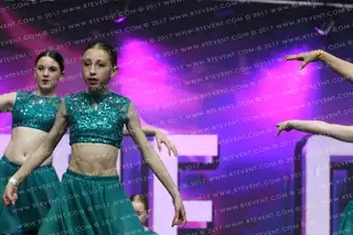 Starlights Cheer   Dance Illusion