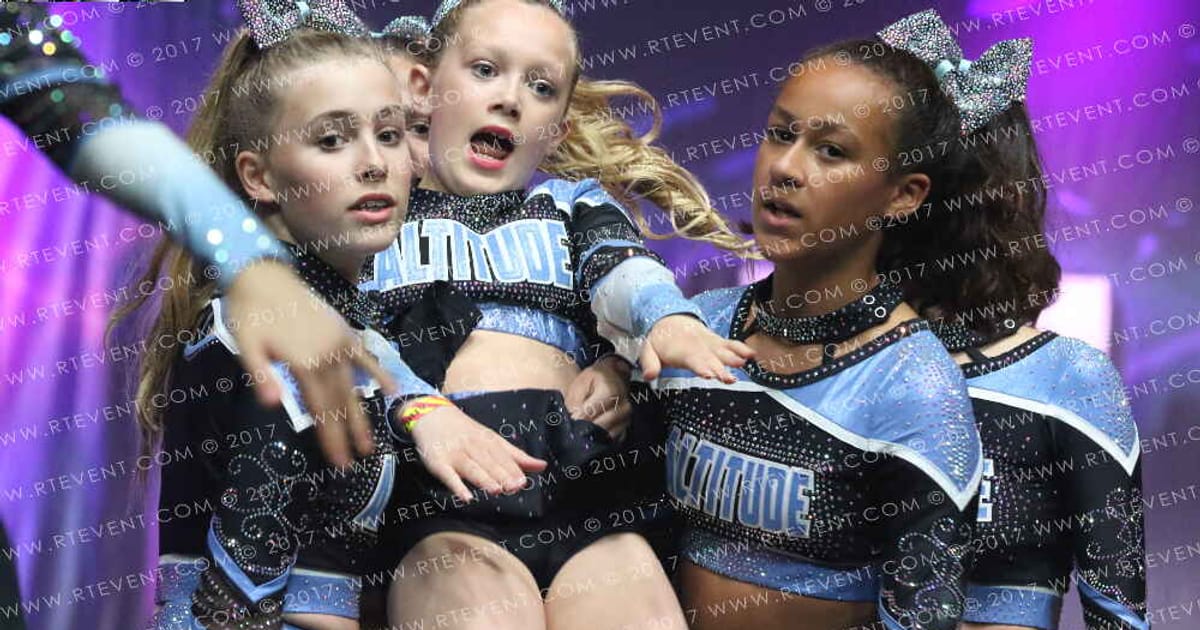 Altitude Cheer Olympus · FC Internationals
