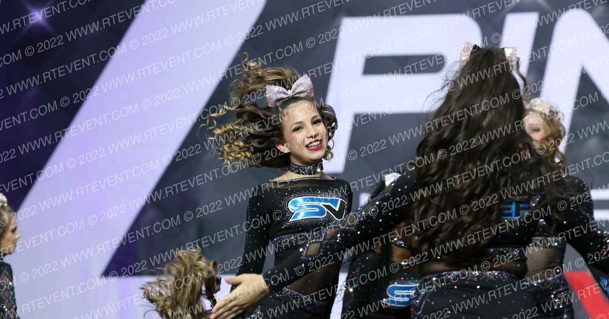 SIERRA VISTA ELITE ROYALTY · The Pinnacle Cheerleading Championship
