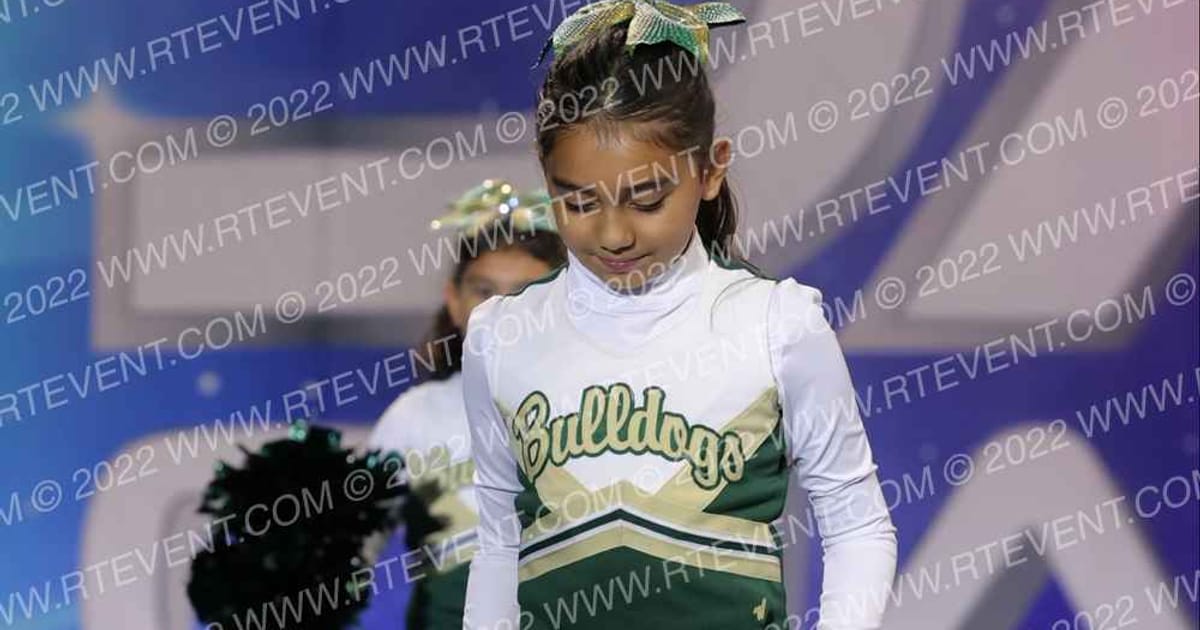 TRICITY BULLDOGS NOVICE · Reload
