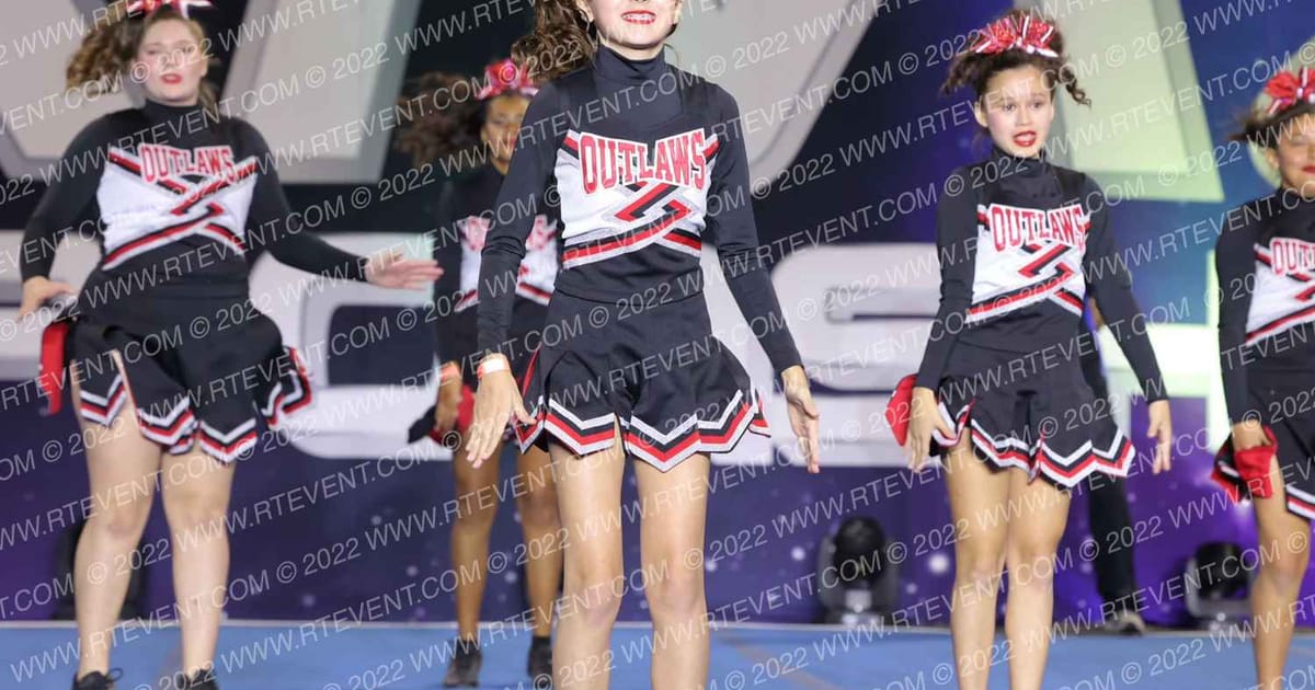 CENTRAL VALLEY OUTLAWS VARSITY · Reload