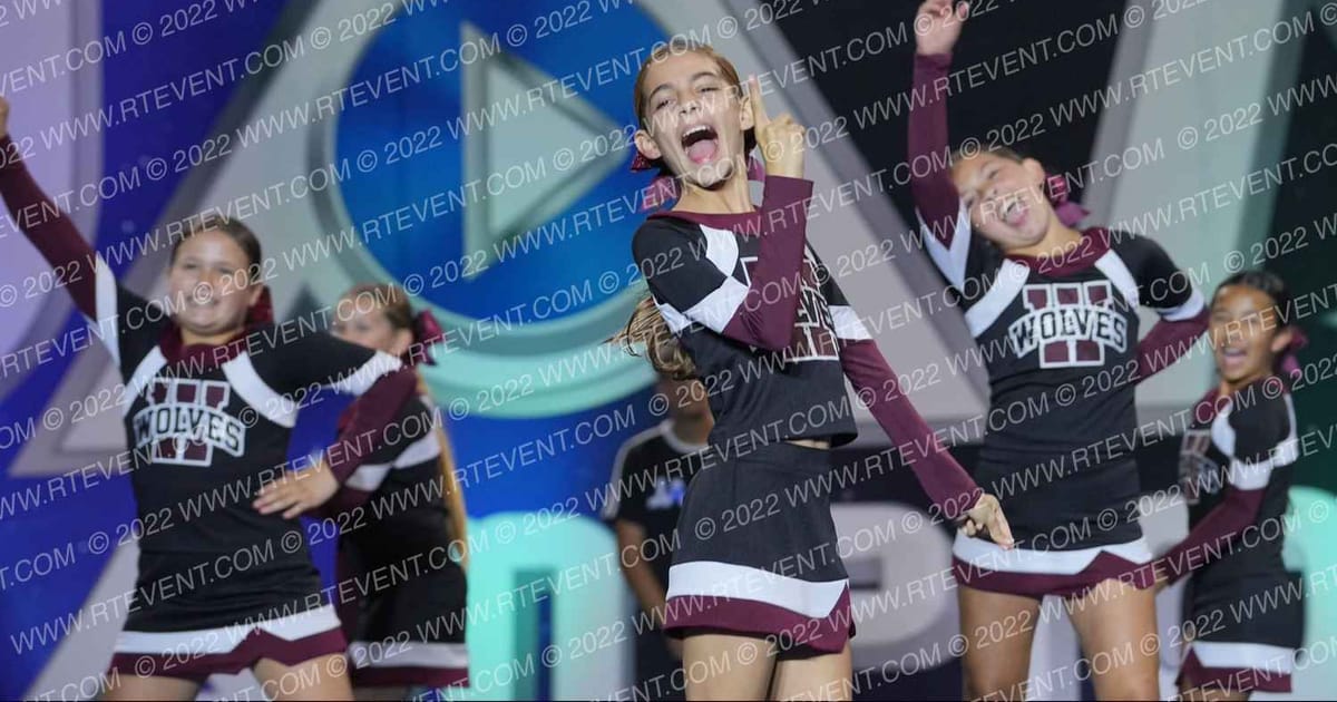 WOODCREEK JR TIMBERWOLVES PEE WEE · Reload