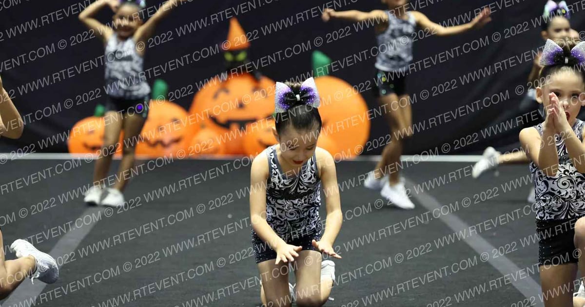 Top Dawg Cheer & Tumbling Royal Rebels · ACP Halloween Challenge