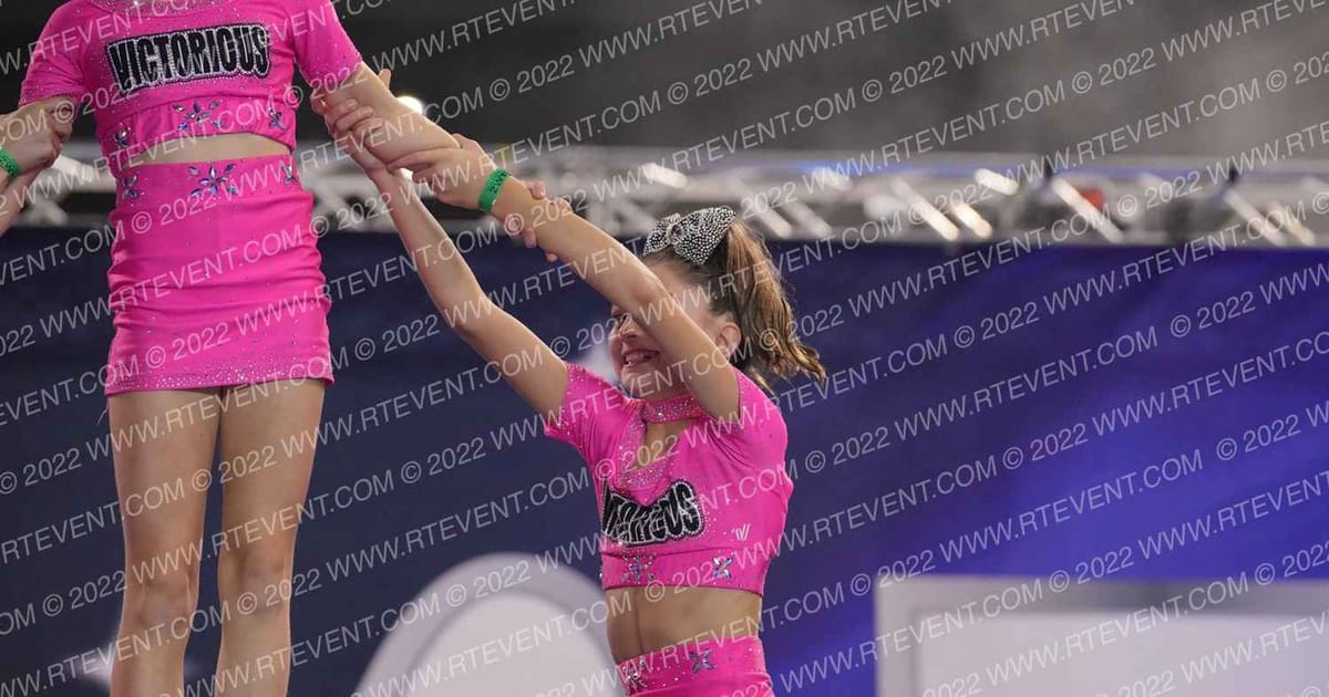 VICTORIOUS ELITE VENOM · Fall Fest
