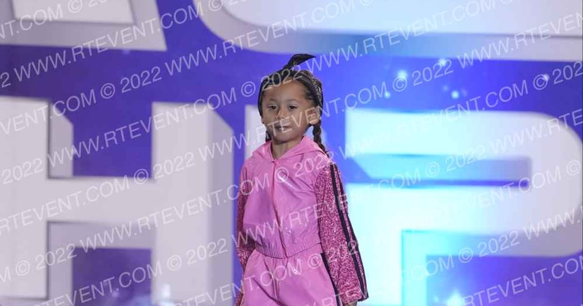 FIREBAUGH FALCON CHEER MIGHTY MITES  6UNDER · Fall Fest
