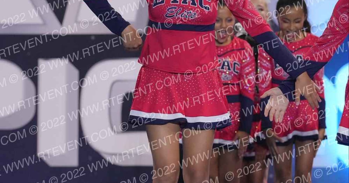 EYAC ELITE RED ENVY · Fall Fest