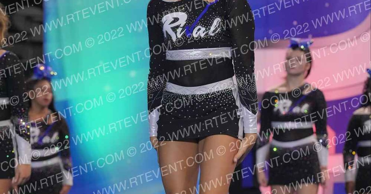 RIVAL EXTREME LADY SAPPHIRE · Fall Fest